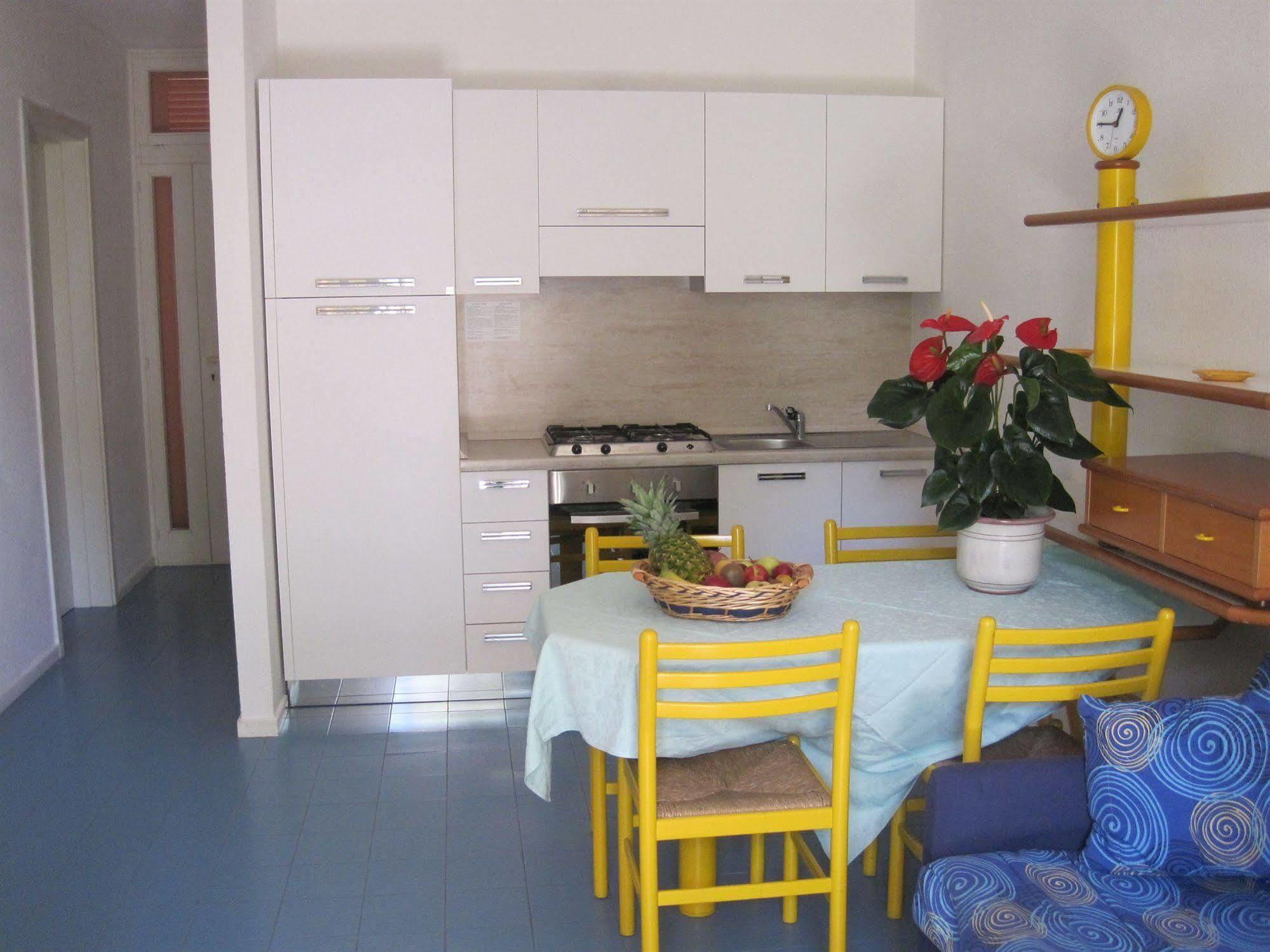 Club Residence Pianetamaratea Santa Caterina  Exterior foto